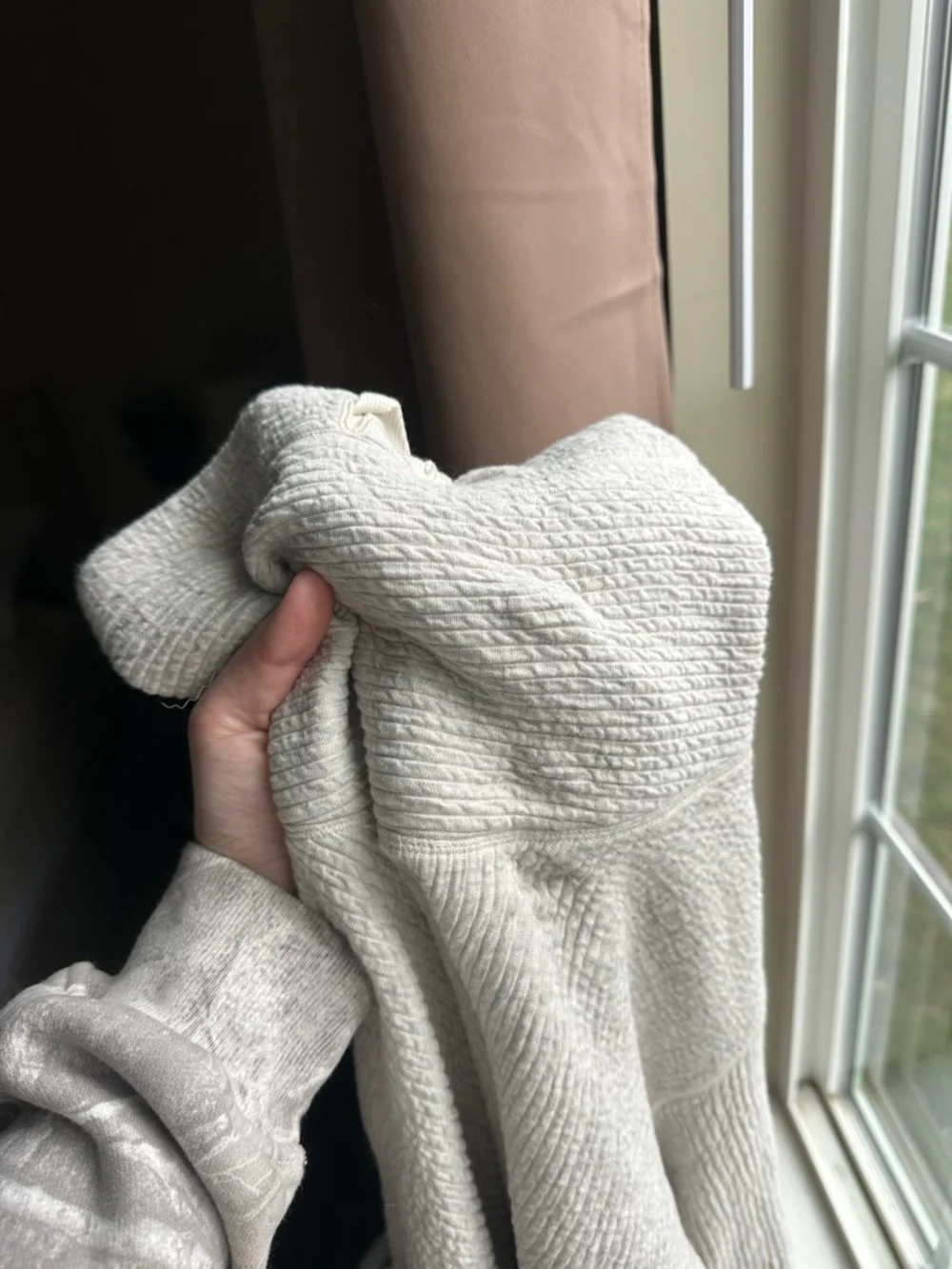 Lululemon Retreat Yourself Pullover
Heathered Light Ivory - Picture 8 of 8